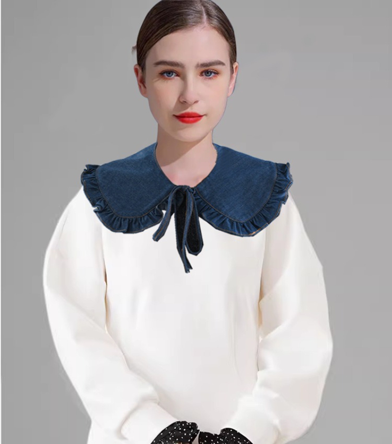 Blouses - Gola Falsa de Renda em Jeans