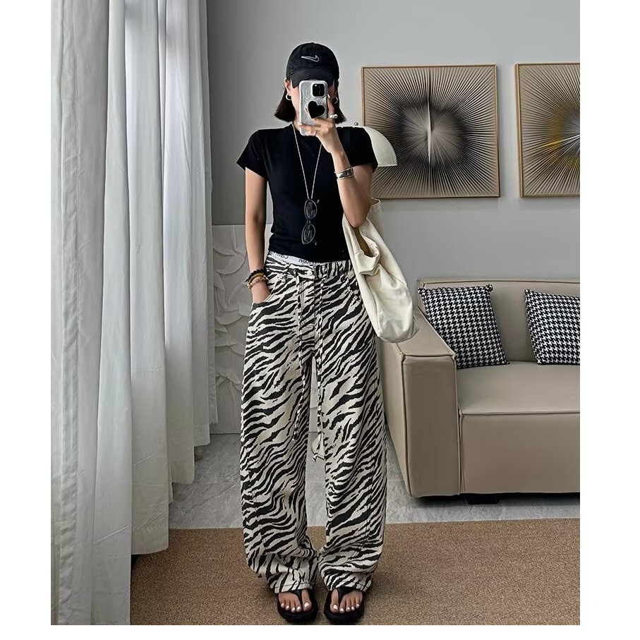 Calças de ganga femininas com  - Jeans avaliação e preço